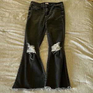 Women’s size 5 Black Flare Distressed Jeans with High Waist sneak peak boutique